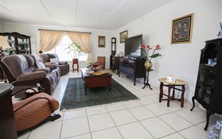 3 Bedroom House in Glen Navar