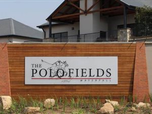 2 Bed Apartment in Waterfall Country Estate