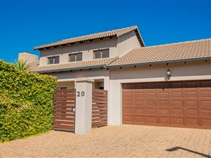 3 Bed House in Retire at Midstream