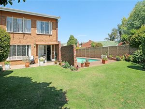 3 Bed Townhouse in Edenglen