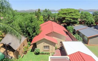 3 Bedroom House in Schoemansville
