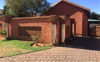 3 Bedroom House in Tlhabane