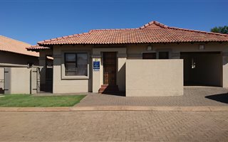 3 Bedroom Townhouse in Kuruman