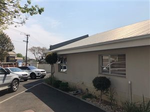 75 m² Commercial space in Parkmore