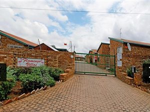 2 Bed Townhouse in Grobler Park