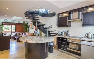 2 Bedroom Apartment in Waverley