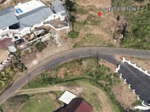 585 m² Land available in Umhlatuzana