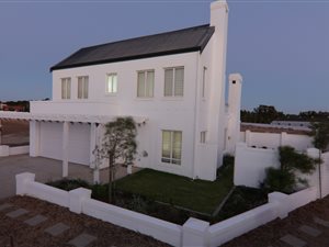 3 Bed House in Koelenbosch Country Estate