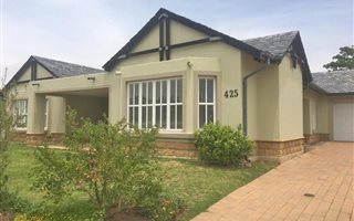 2 Bedroom House in Waterfall Hills Retirement Estate