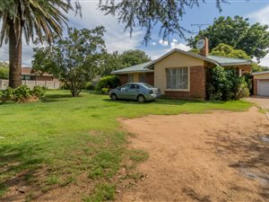 3 Bed House in Selcourt