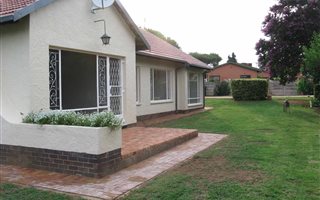 3 Bedroom House in Edleen