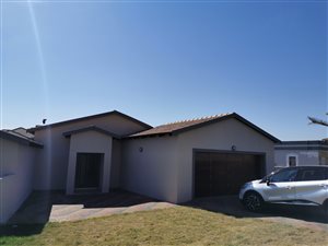 3 Bed House in Kroonstad