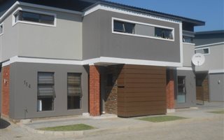 2 Bedroom Townhouse in Die Bult