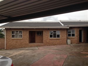 5 Bed House in Umlazi Central
