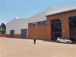 1650 m² Industrial space in Ormonde