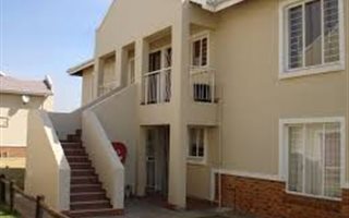 2 Bedroom Flat in Nortons Home Estate