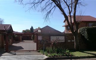 3 Bedroom Cluster in Brackenhurst