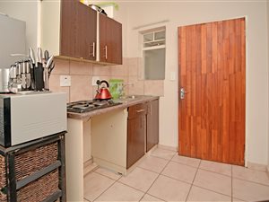 2 Bed Apartment in Fleurhof