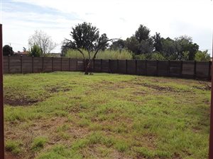606 m² Land available in Meyerton