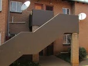 2 Bed Townhouse in Mayberry Park