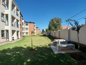 2 Bed Townhouse in Ravenswood