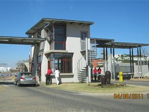 2 Bed Apartment in Midridge Park
