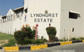 3 Bedroom Townhouse in Bramley View