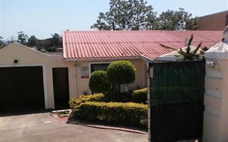 3 Bedroom Simplex in Phoenix
