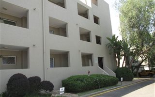 Studio Apartment in Bryanston