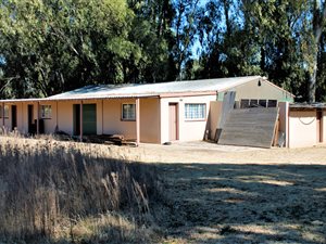 1.1 ha Farm in Benoni AH