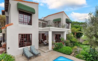 3 Bedroom Cluster in Ernest Ullmann Park