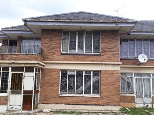 3 Bed House in Vereeniging Central