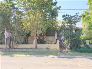 1974 m² Farm in Magaliesburg