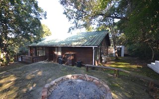 4 Bedroom House in Natures Valley