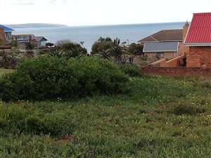 597 m² Land available in Boggomsbaai