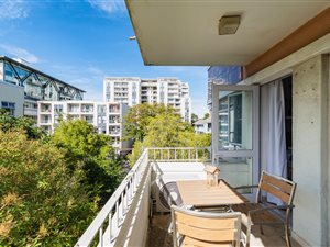 2 Bed Apartment in Claremont Upper