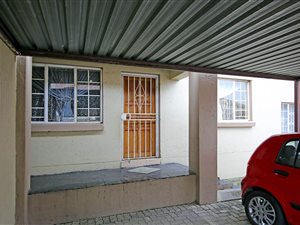 2 Bedroom Apartment in Elspark