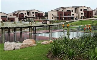 2 Bedroom Apartment in Jackal Creek Golf Estate