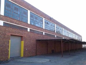 12000 m² Industrial space in Industria West