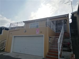 3 Bed House in Eastbury