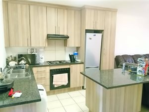 3 Bed Flat in Ruimsig