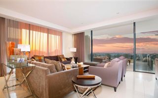4 Bedroom Apartment in Houghton Estate