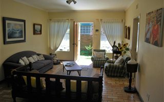 5 Bedroom Townhouse in Bethlehem Central
