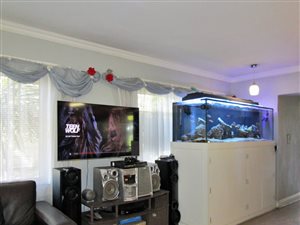 4 Bed House in Glenwood