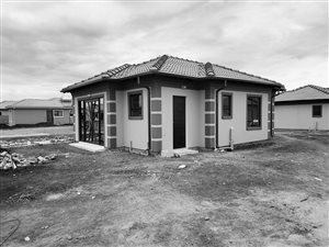 3 Bed House in Klerksoord