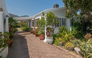 3 Bedroom House in Kwaaiwater