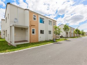 3 Bedroom Duplex in Riverton