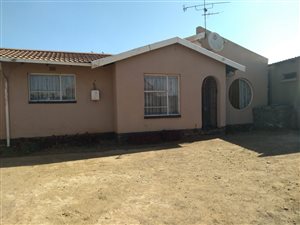 3 Bed House in Beverley Hills