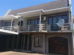 6 Bed House in Chelmsford Heights