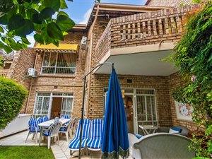 3 Bed Townhouse in Illovo